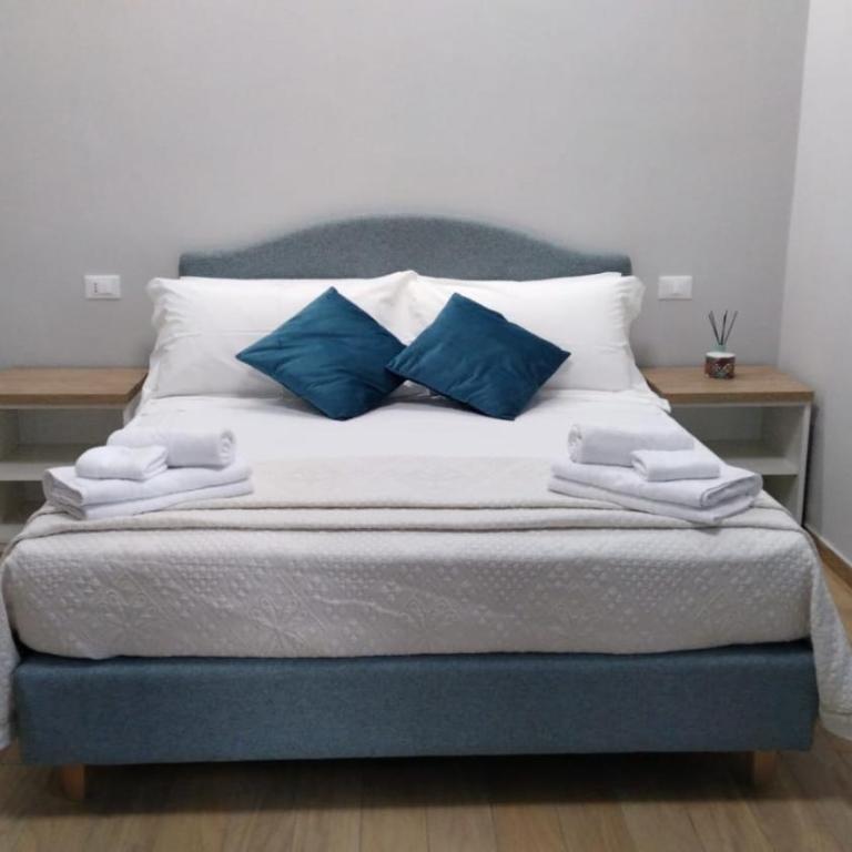 Nike Luxury Rooms - Camera Matrimoniale Deluxe - 4