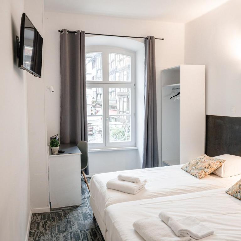 Hotel des Arts - Centre Cathédrale - Habitación Doble Clásica - 2 camas - 6