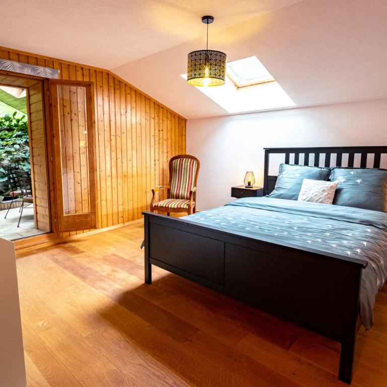 Traditional Chalet au calme avec hamman, sauna, jardins acceuillants et spacieux à l'intérieur et extérieur - Superior Chalet - 2