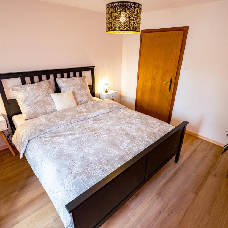Traditional Chalet au calme avec hamman, sauna, jardins acceuillants et spacieux à l'intérieur et extérieur - Superior Chalet - 22