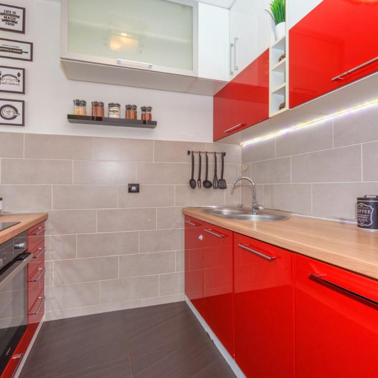 Beni Apartment - One-Bedroom Apartment - 8