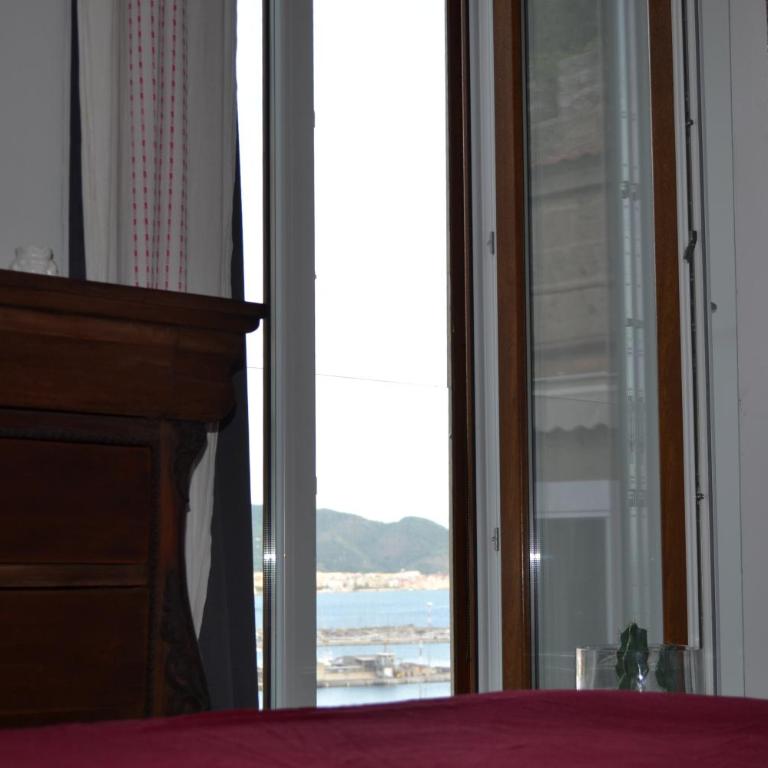 B&B Charming House - Suite Familiare Deluxe - 12