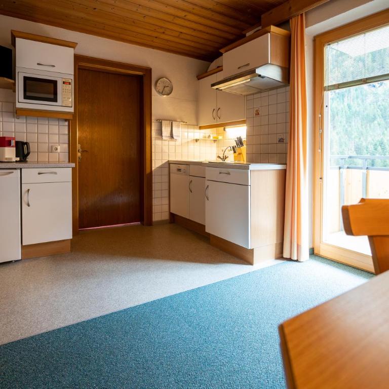 Apart Harmonie - Apartment mit Balkon - 3