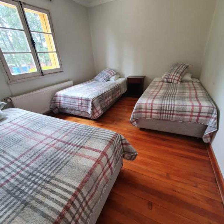 Resort Amanda - Six-Bedroom House - 18