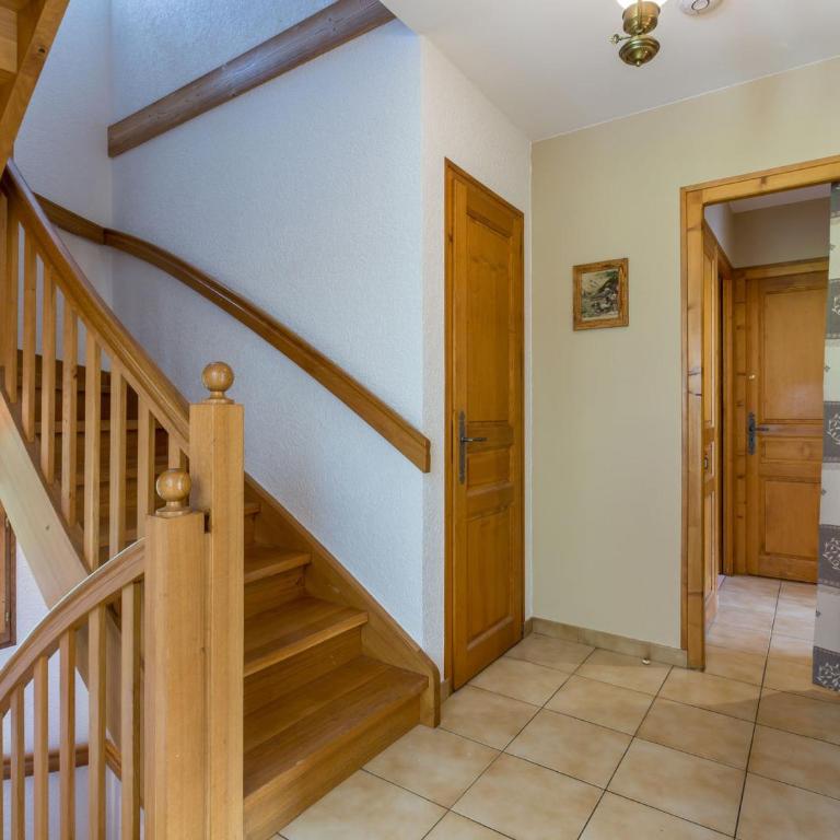 Chalet 4 ch, proche pistes, idéal familles/amis, WIFI - FR-1-437-56 - Chalet (9 Adultes) - 10