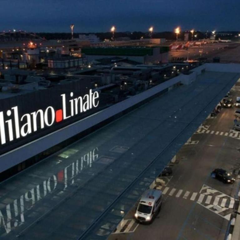 [Linate Airport] Elegant Suite,Tram 1 minute away - Appartamento con 1 Camera da Letto - 23