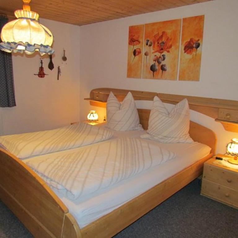 Ferienhaus Wolfenstetter - Apartment mit Terrasse - 1