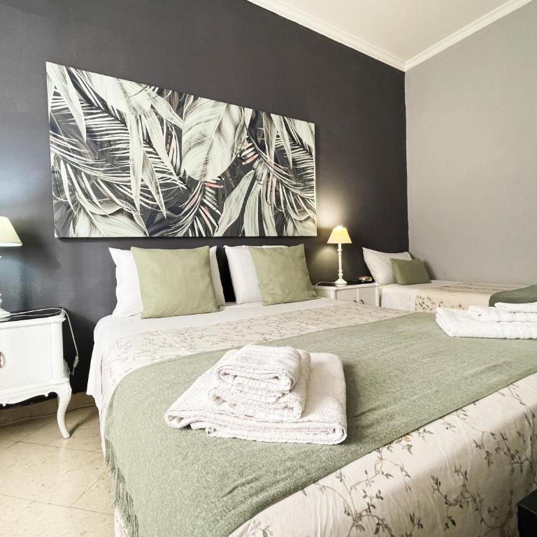 Al Politeama Rooms B&B - Camera Tripla con Bagno in Comune - 3