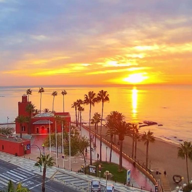 EL ESTUDIO DE LA PLAYA BENALBEACH Holidays Deluxe - Estudio Deluxe (2 adultos + 2 niños) - 24