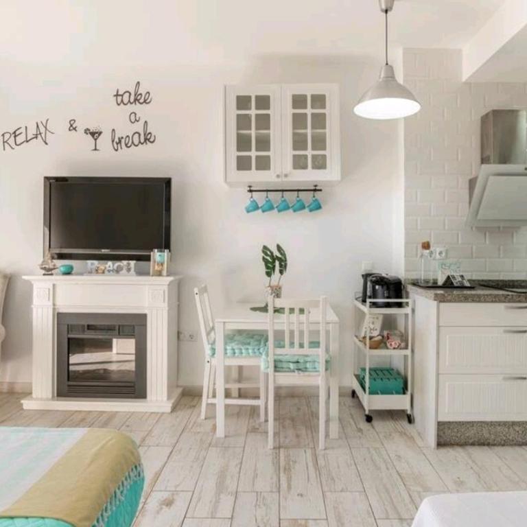 EL ESTUDIO DE LA PLAYA BENALBEACH Holidays Deluxe - Estudio Deluxe (2 adultos + 2 niños) - 12