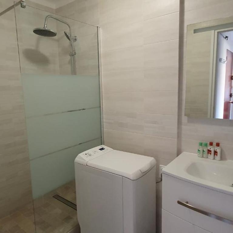 Centre Cannes gd 2p terrasse parking 10mn palais plage - Appartement 1 Chambre - 11