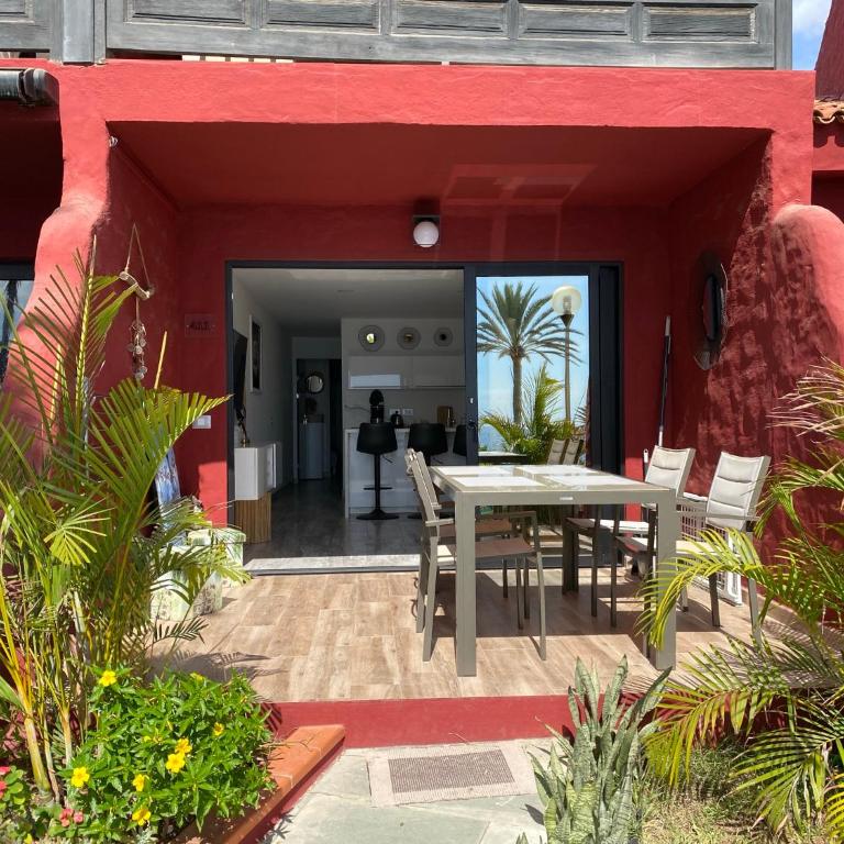 First Beachline Deluxe with Garden and Terrasse in Sun Club - Deluxe Apartment - 39