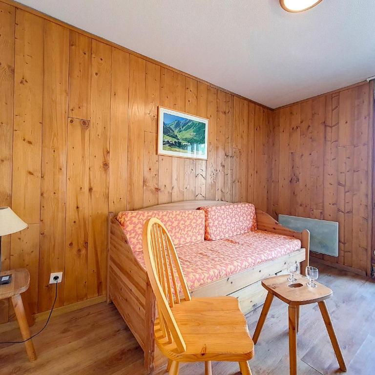 Studio fonctionnel avec balcon · Proche des pistes · WIFI - FR-1-344-1068 - Studio - 2