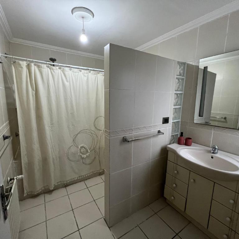 Linda casa con terraza y vista al mar - Casa de 5 dormitorios - 13