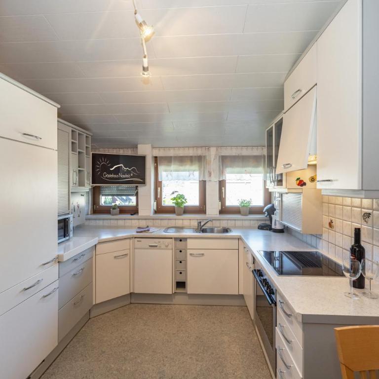 Gästehaus Nassfeld - Apartment mit Blick auf die Berge - 6
