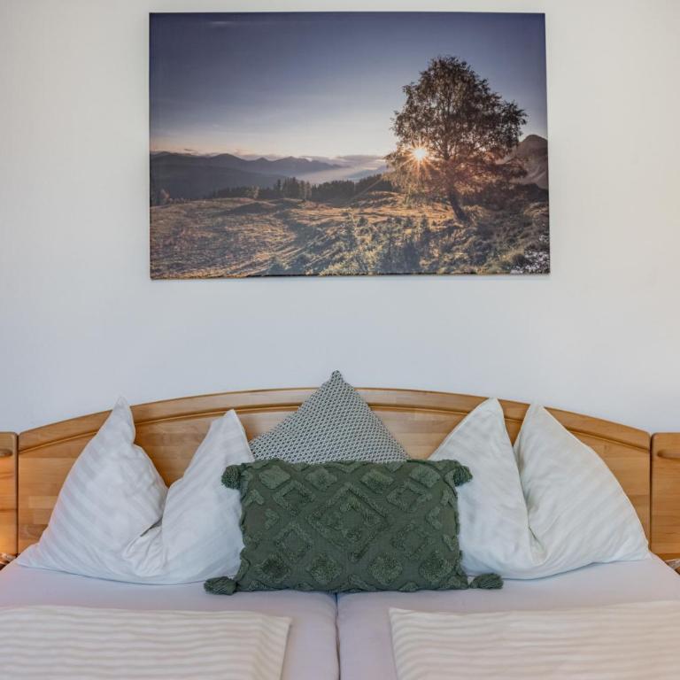 Gästehaus Nassfeld - Doppelzimmer mit Balkon - 9