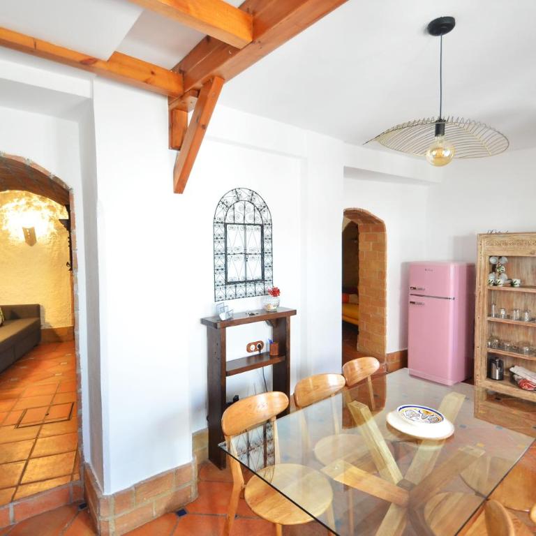 House&Cave Parking and Terrace, in the city - Villa - 14
