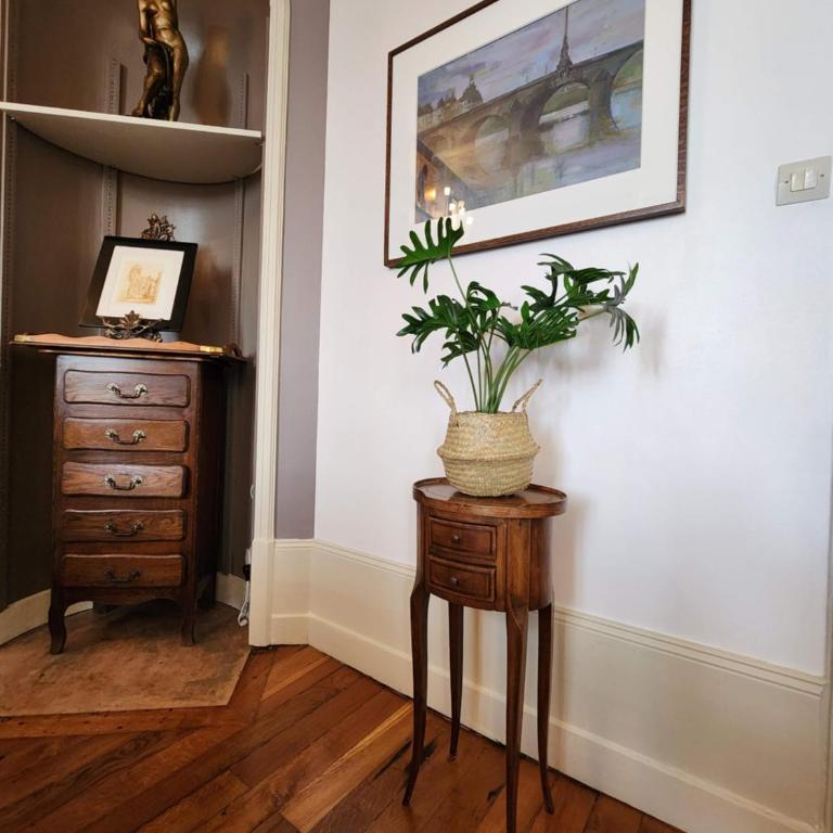 Apartment Bonnard - best view in Dijon 90 sqm airconditioned apart - Appartement 2 Chambres - 13