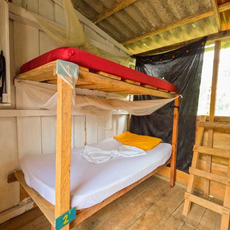 SURF HOUSE ESTILO LIBRE - Cama en habitación compartida con 4 camas - 2