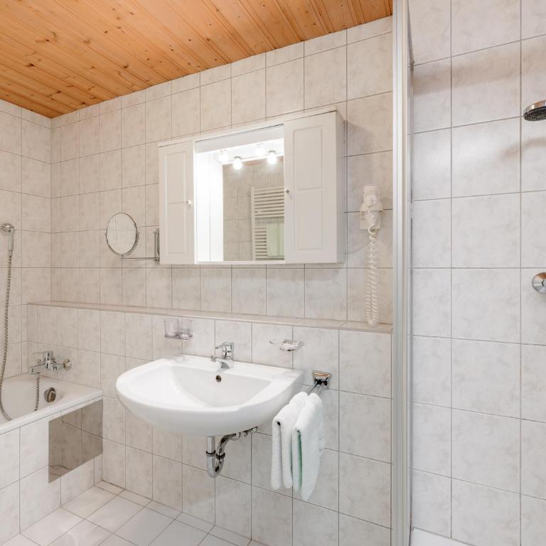 Ferienwohnungen Haid - Apartment - auf 2 Etagen - 4