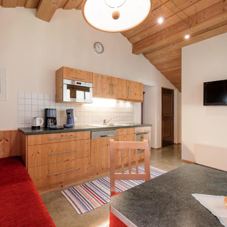 Ferienwohnungen Haid - Apartment mit Blick auf die Berge - 1