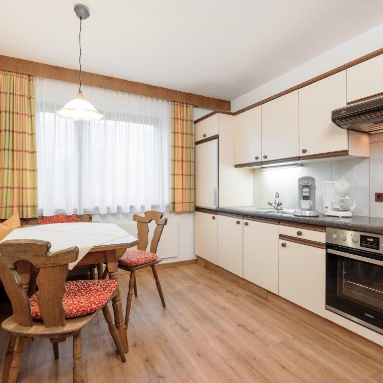 Ferienwohnungen Haid - Apartment - Erdgeschoss - 2