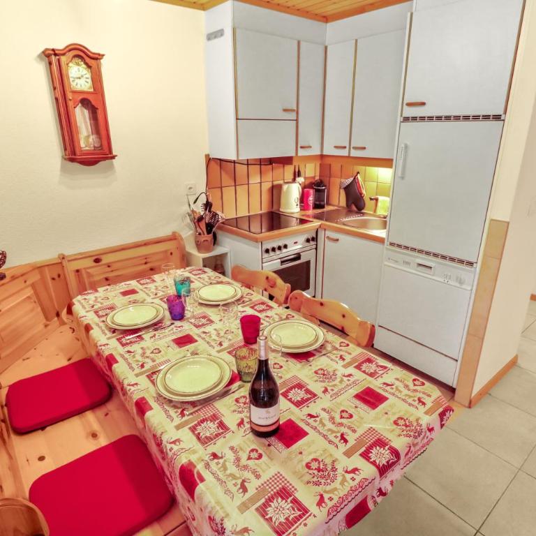 Superbe appartement avec parking couvert gratuit - Apartamento de 3 dormitorios - 7