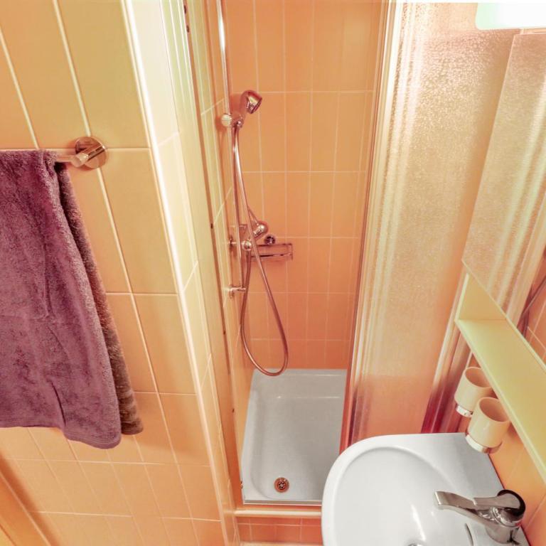 Superbe appartement avec parking couvert gratuit - Apartamento de 3 dormitorios - 18