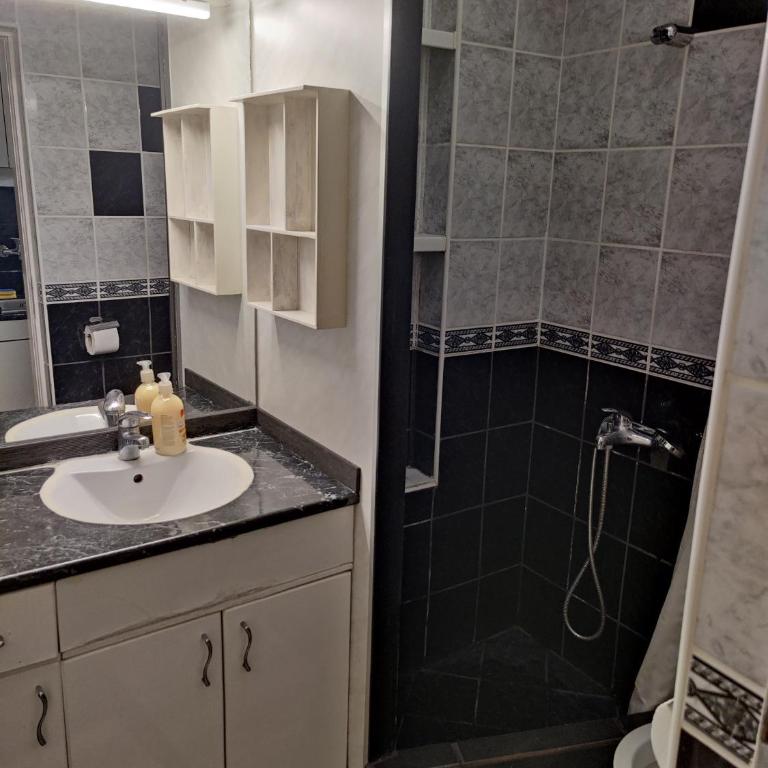 Slavija Square Apartment Cvetni Trg - Studio Apartment - 13