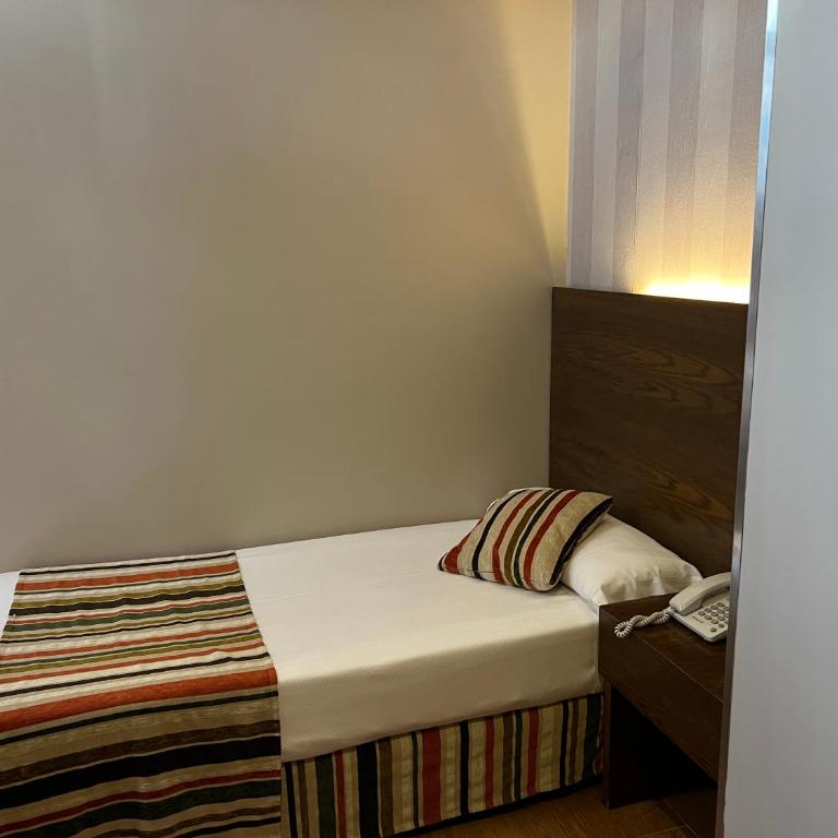 Hostal Los Coronales - Single Room - 1
