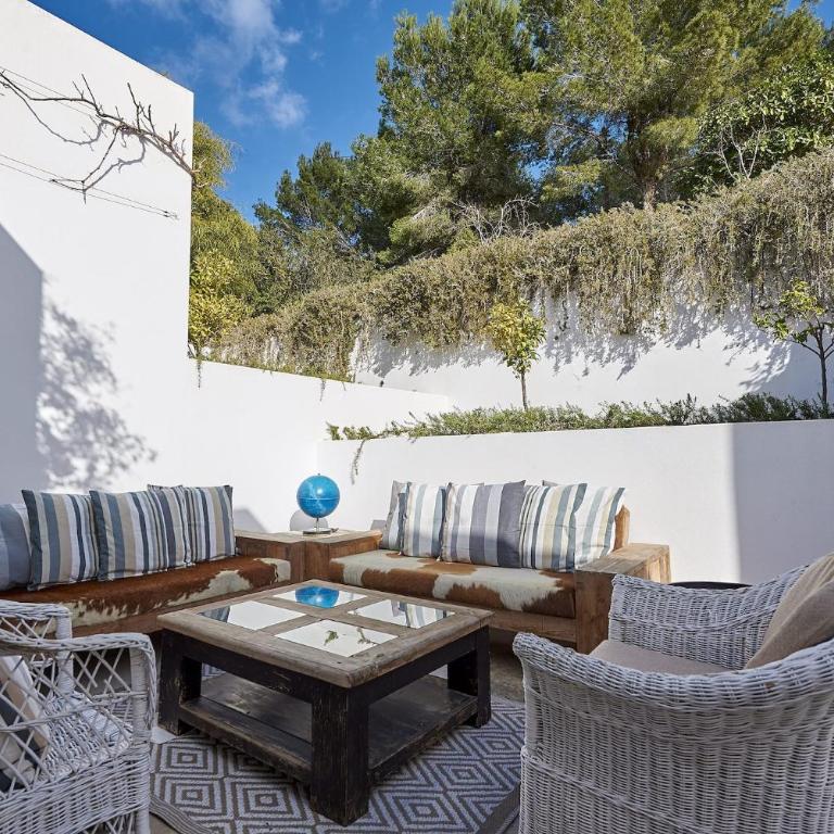 Deluxe Ibizan Retreat Stunning Sea Views Can Juana 6 Bedroom - Villa de 6 dormitorios - 36