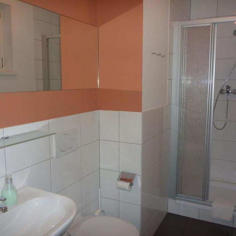 Chalet Schloßkopf FeWo Rendl - Apartment mit Dusche - 6