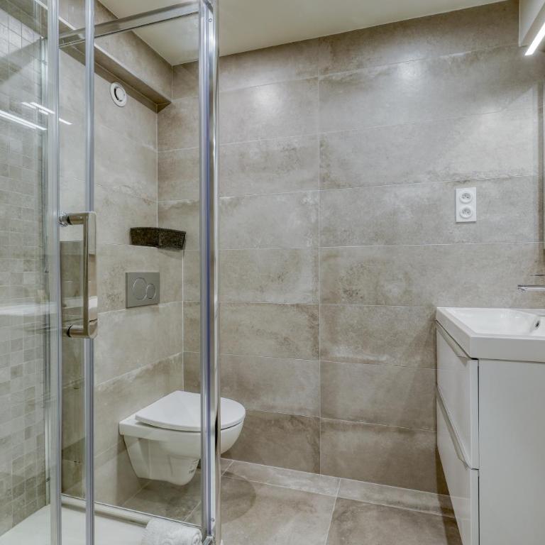 Branded New 4 Bdrs Flat - Huge Terrace - Prime Loc - Appartement avec Terrasse - 13