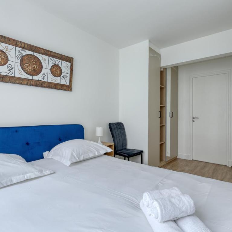 Branded New 4 Bdrs Flat - Huge Terrace - Prime Loc - Appartement avec Terrasse - 15