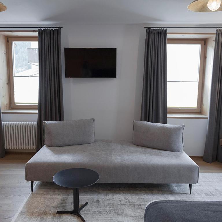 Hotel Baer & Post Zernez - Superior Doppelzimmer Plus - 2
