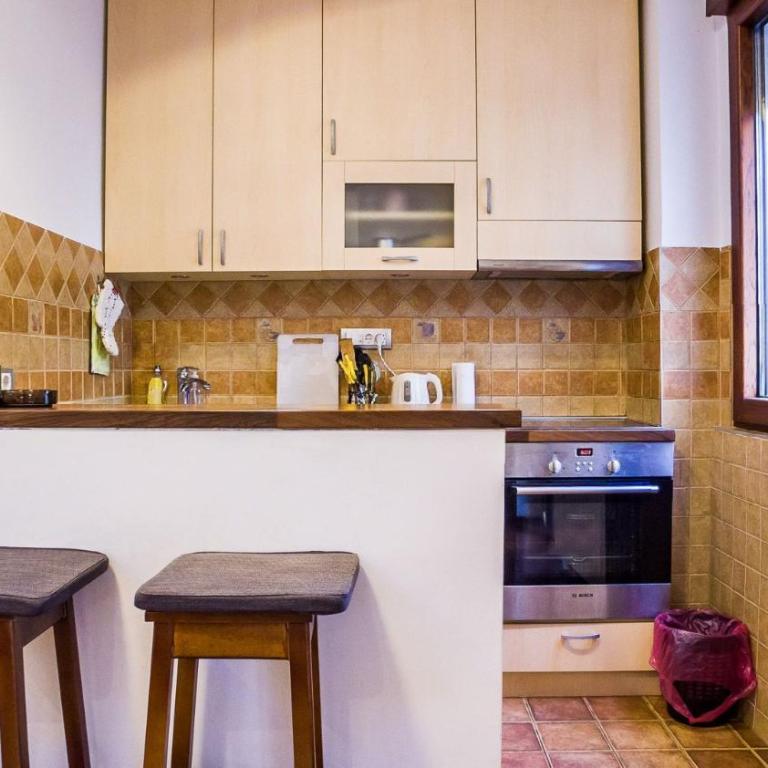 Crown Jewel - Studio Apartman - 3