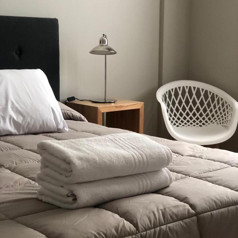 AMPLIO PISO VINTAGE EN ZONA CÉNTRICA DE MENDOZA. - Apartamento de 3 dormitorios - 2