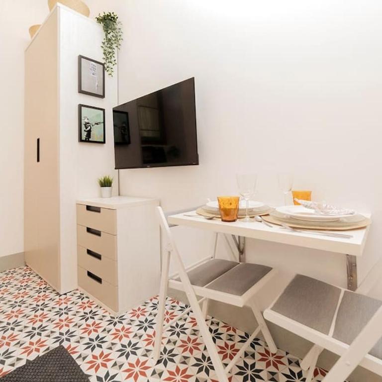 Madrid Blue Sky's (2) - One-Bedroom Apartment - 10