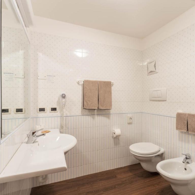 Albergo Conturina - Camera Tripla Deluxe - 6