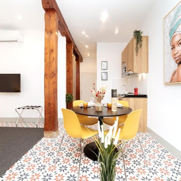 Platonic Love (4) - One-Bedroom Apartment - 7