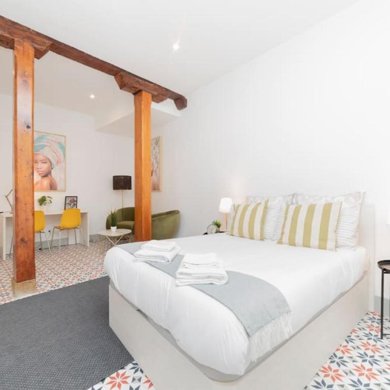 Platonic Love (4) - One-Bedroom Apartment - 10