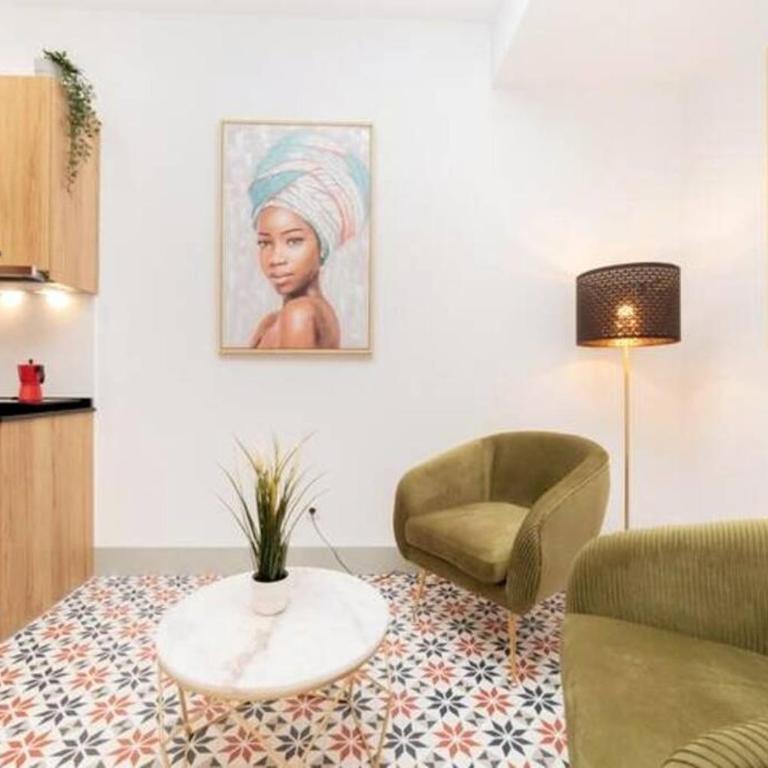 Platonic Love (4) - One-Bedroom Apartment - 14