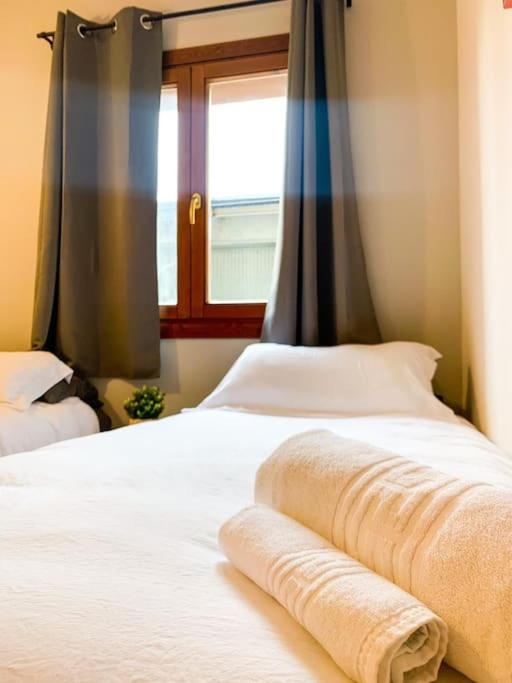 Disfruta De La Naturaleza - Vistas al Rio - Luz Natural - 6pax - Apartamento de 2 dormitorios - 28