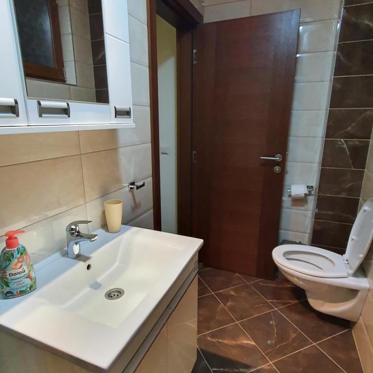 Spring Hill - One-Bedroom Apartment - 25