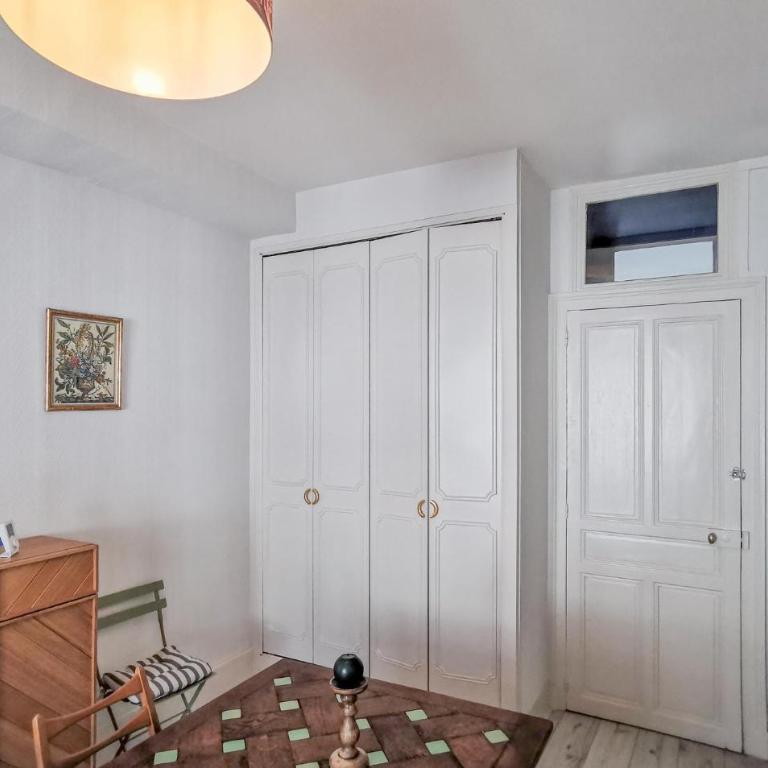 Cozy Apartment In Blois With Wifi - Appartamento con 2 Camere da Letto - 12