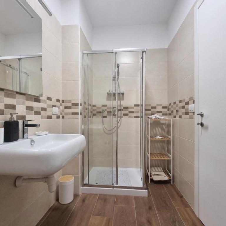 SUITE GENTILE - Appartamento con 2 Camere da Letto - 14