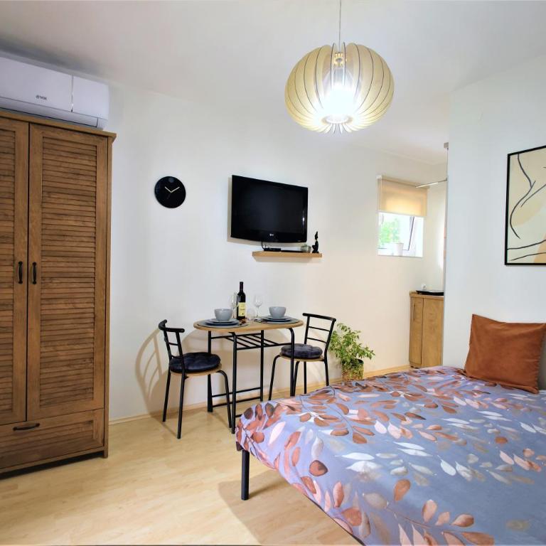 Studio apartman MarMar - Studio s Pogledom na Vrt - 4