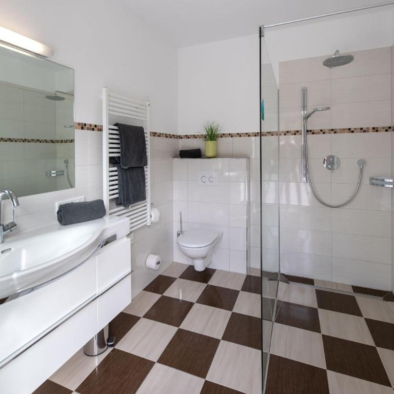 Aparthotel Eichenhof - Appartement Panorama - Apartment mit Seeblick - 27