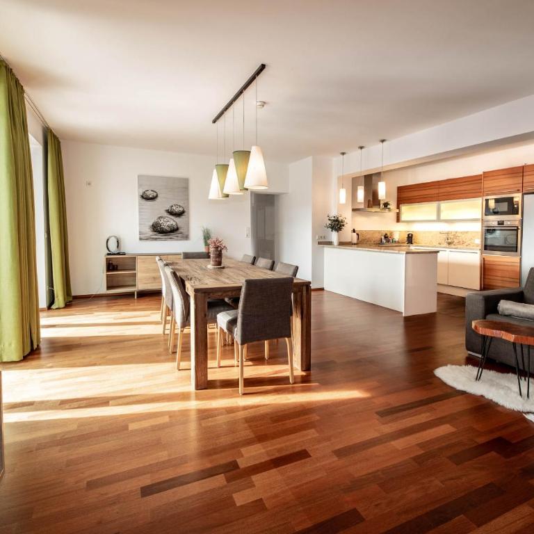 Aparthotel Eichenhof - Appartement Panorama - Apartment mit Seeblick - 3