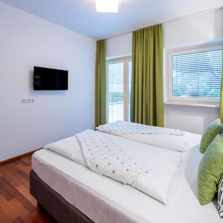 Aparthotel Eichenhof - Appartement Panorama - Apartment mit Seeblick - 32